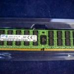 M393A2G40DB0-CPB SAMSUNG 16GB (1X16GB) 2RX4 PC4-2133P DDR4 Server Memory